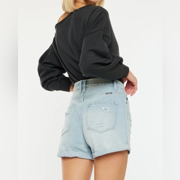 KanCan Daisy High Rise Mom Shorts Sz XL Cuff Hem Distressed Light Wash Summer - Picture 3 of 9